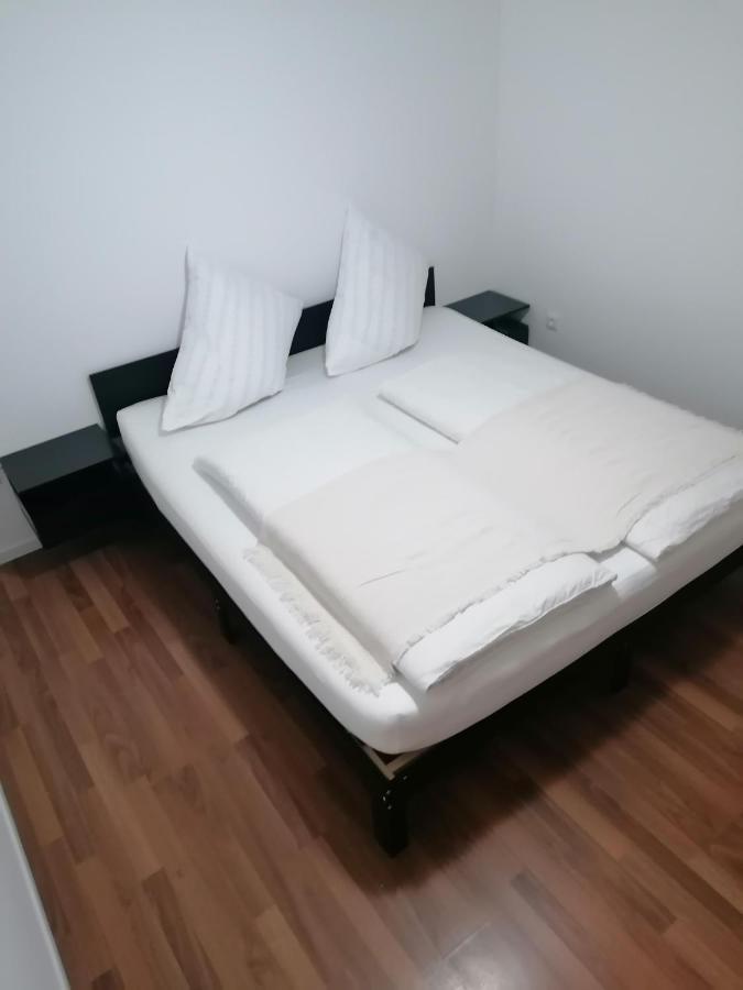 Apartma Sandi Sentilj Bagian luar foto